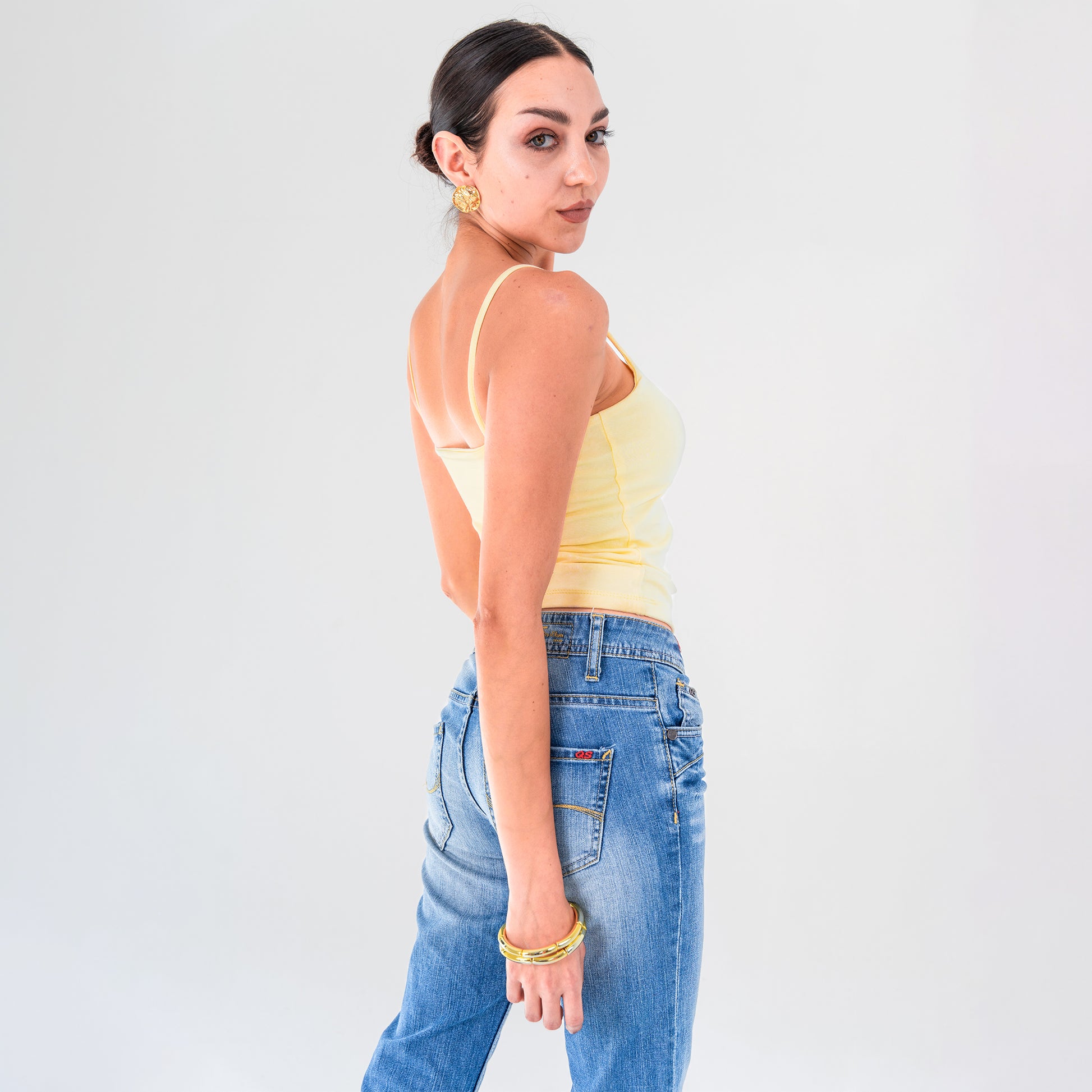 Sleek Scoop Top