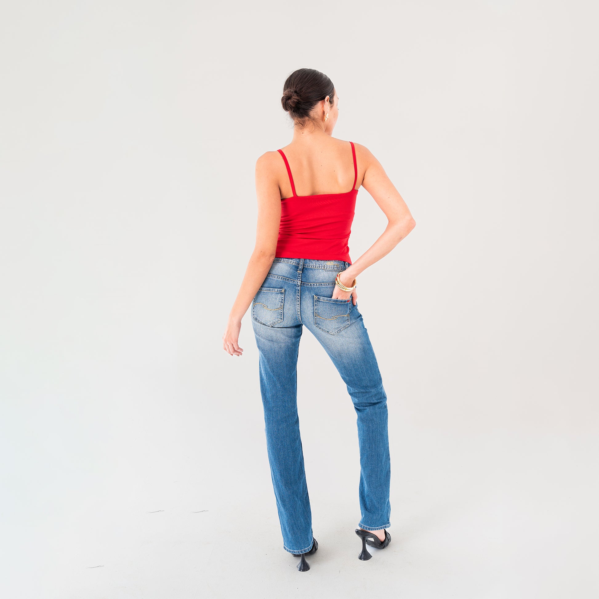 Sleek Scoop Top