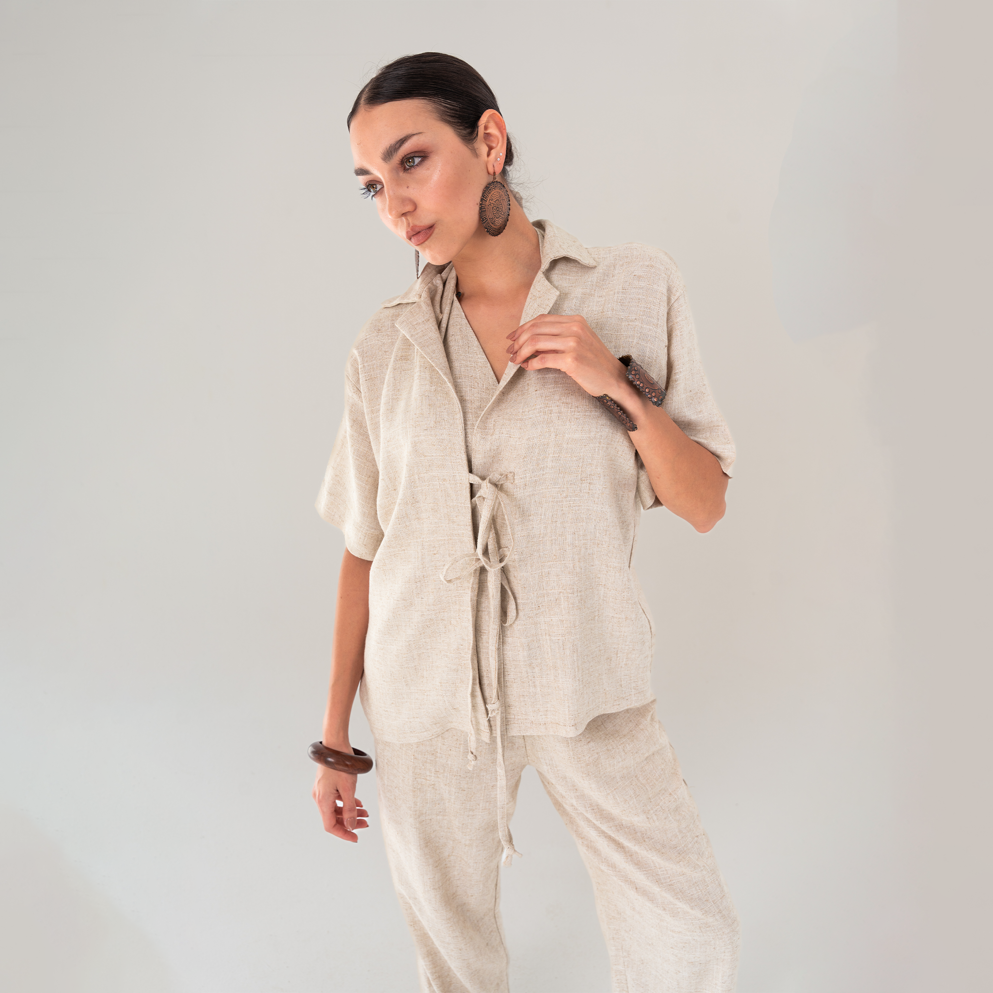 Minimalist Linen Shirt - Baloska