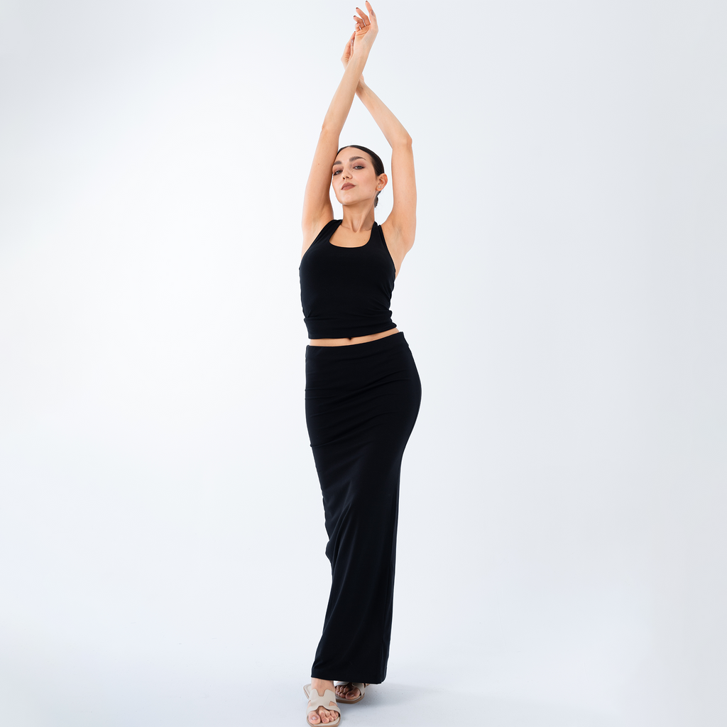 Body-con skirt