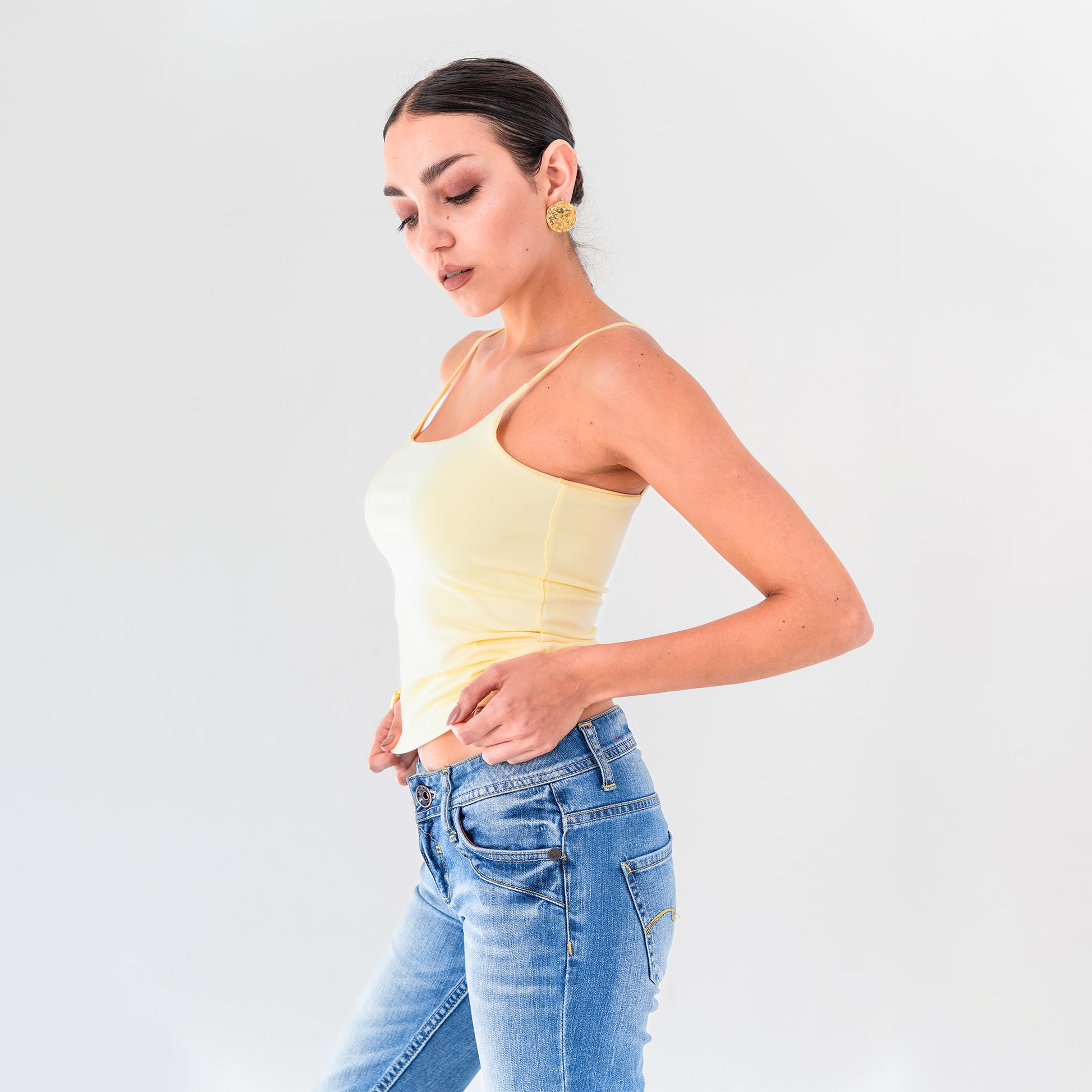 Sleek Scoop Top