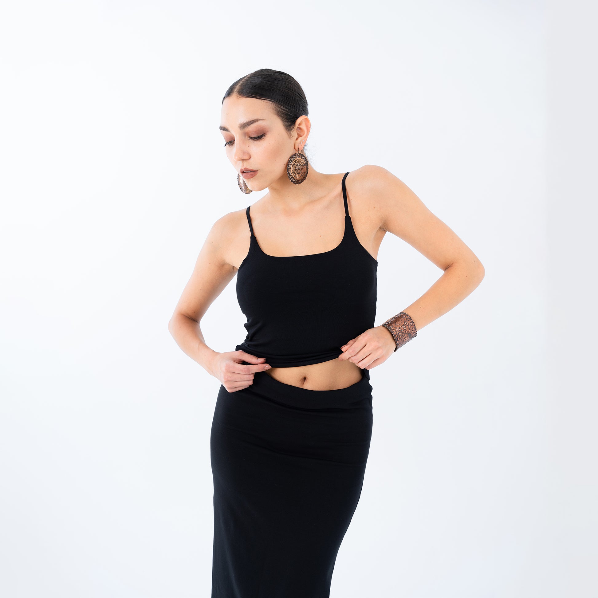 Sleek Scoop Top