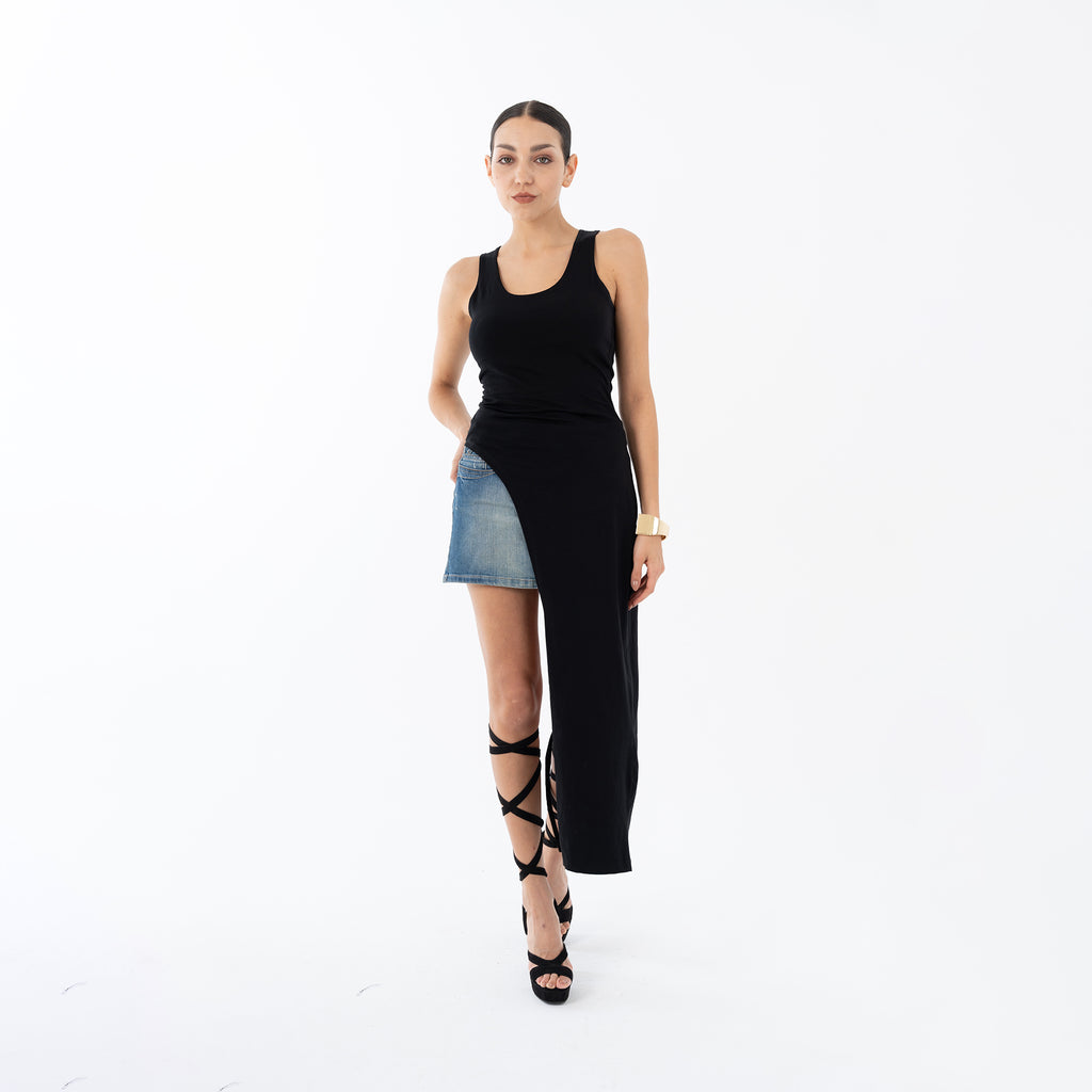Asymmetrical scoop top