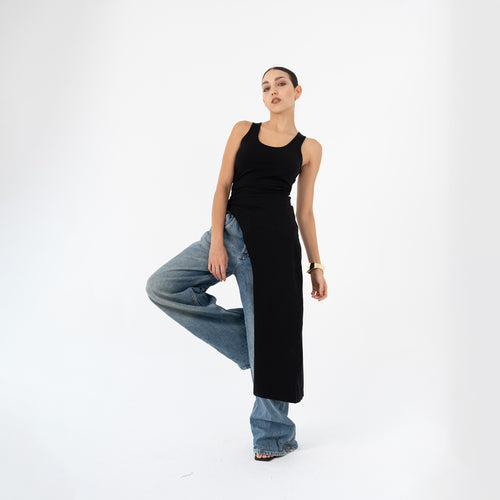 Asymmetrical scoop top